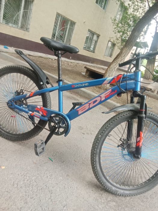 Үлкен велосипед сатылады