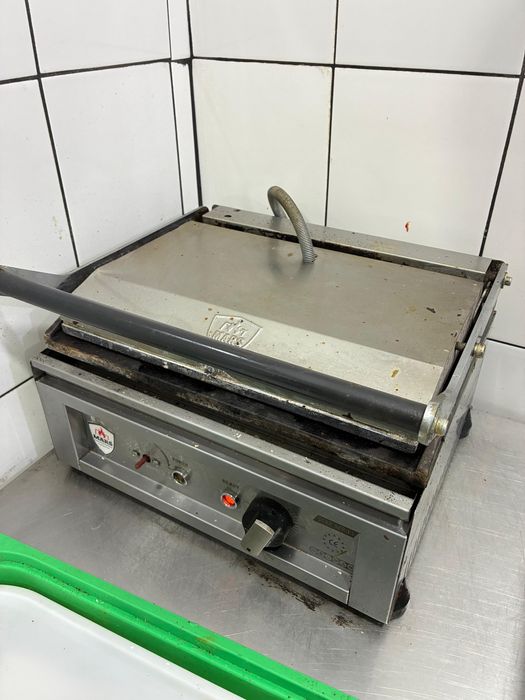 Прижимной гриль для бизнеса
