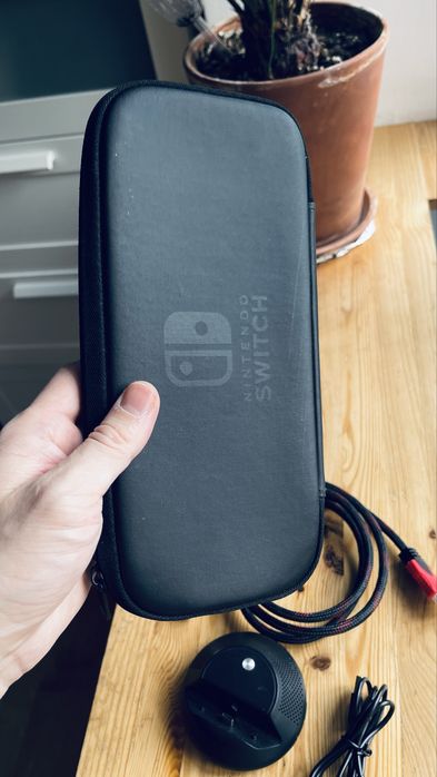Акксесуары для Nintendo Switch:  Док станция + чехол + hdmi