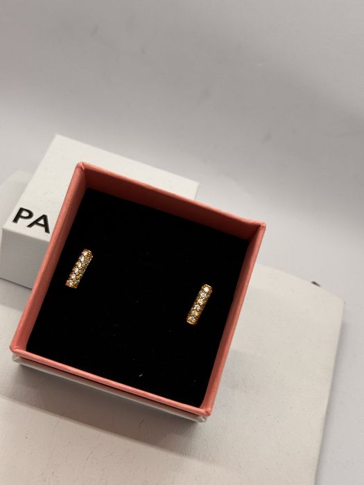 Пандора обеци Pandora