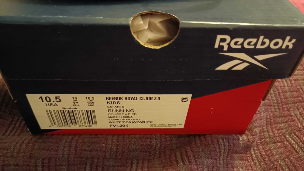 Adidași Reebok albi stare foarte bună comozi casual ca noi, nike adidas ecco asics salomon merrel