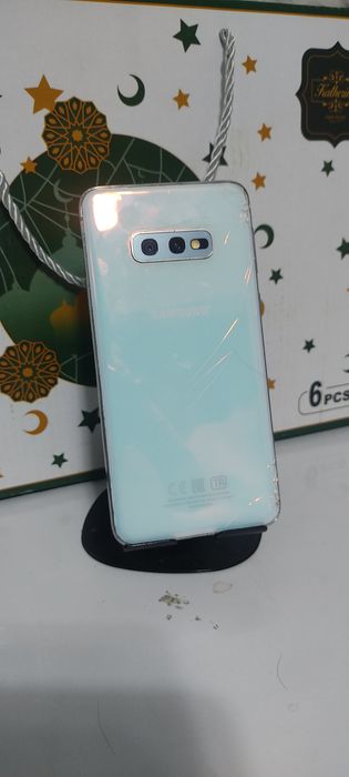 Самсунг галакси s10e