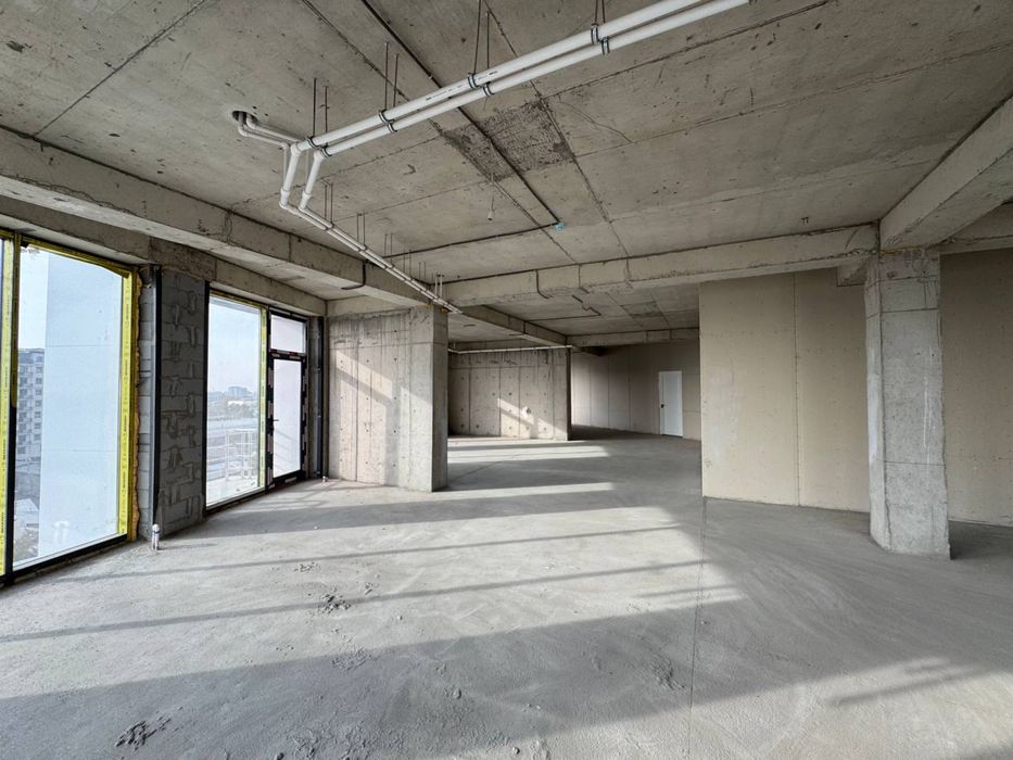 Сдаётся Нежилое Здание 3150кв.м Вдоль Дороги ор.Ривера ул.Нурафшон