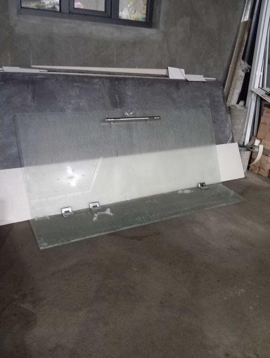 Срочно продам коленые двери