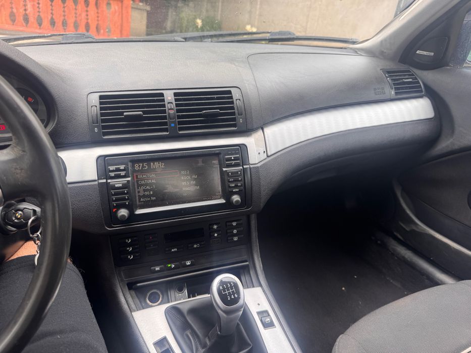 Vând diverse piese Bmw e46 2004