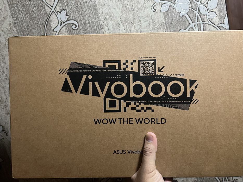 Asus ViVobook 2025 AMD