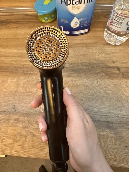 Rowenta nano с безчетков мотор