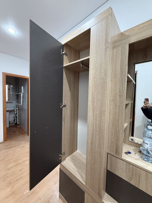 Прихожий шкаф мебель