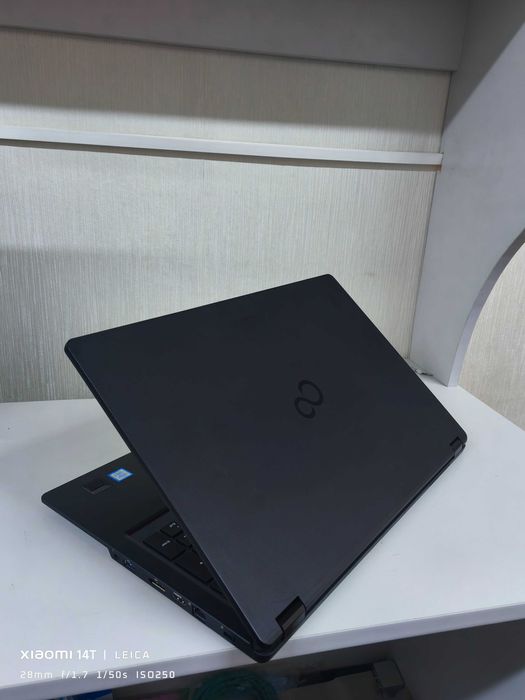 Ноутбук Fujitsu LifeBook