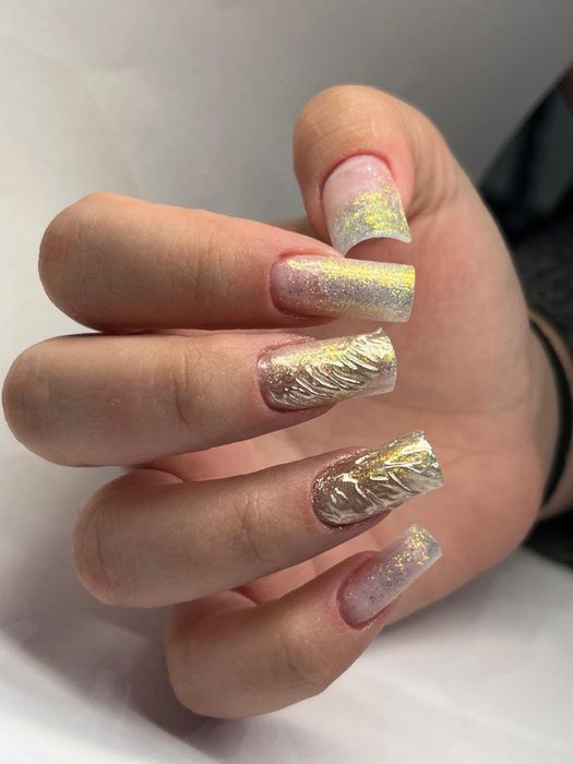 Aplic unghii cu Gel / Mani / Pedi