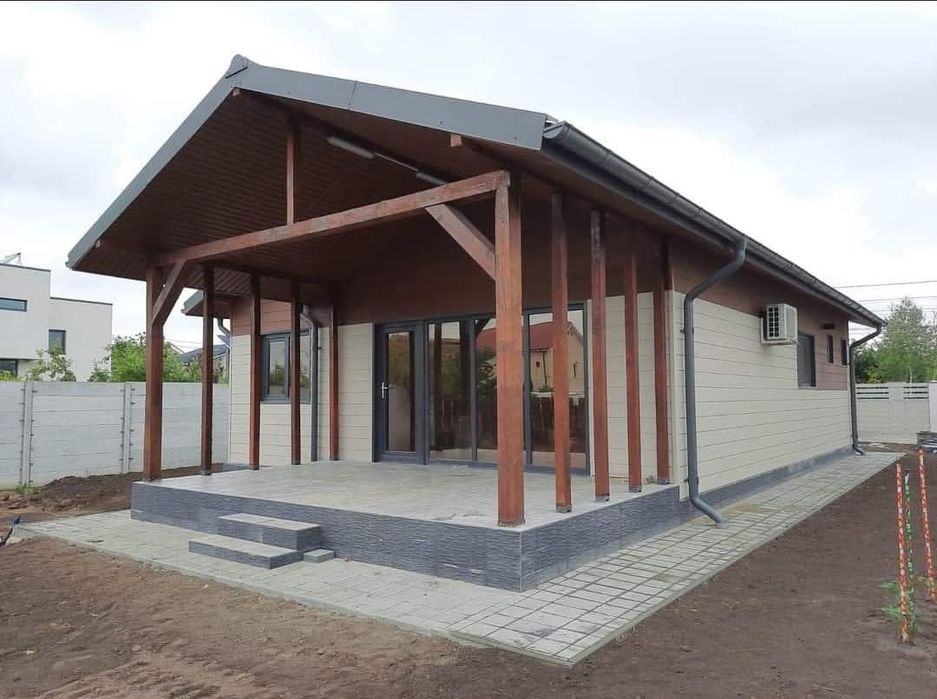 Vand case din structura metalica 9 x 9m