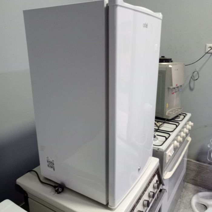 Artel xolodilnik sotiladi