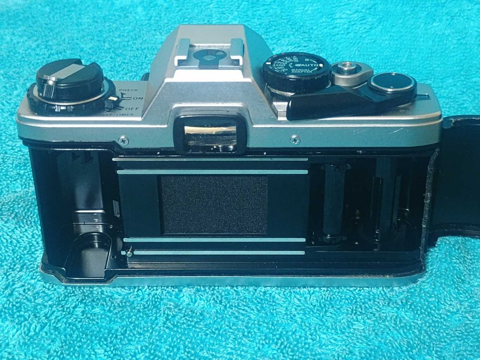 Aparat foto Olympus OM10