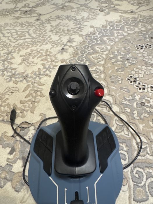 Thrustmaster Tca sidestick