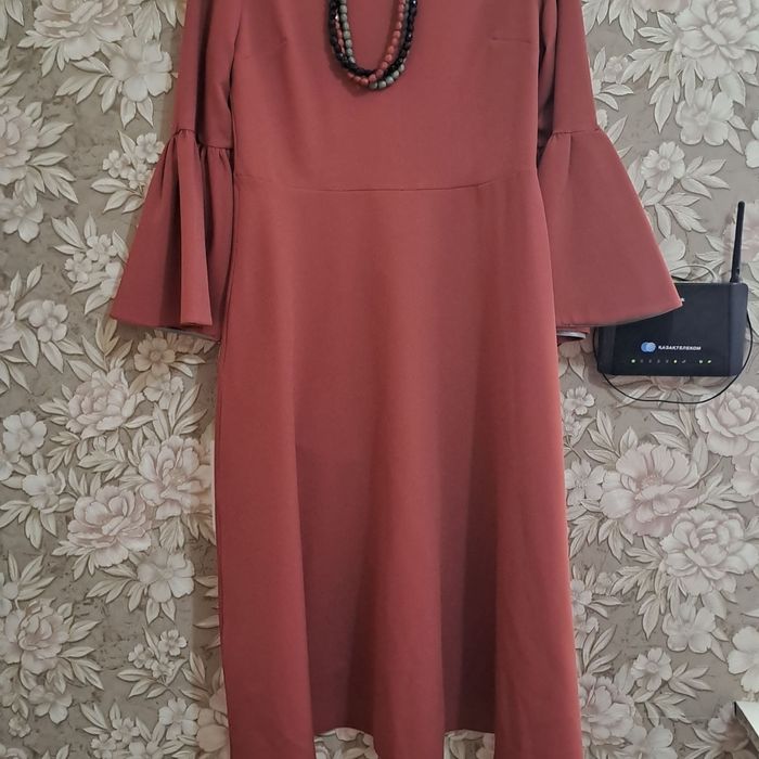 Продается одежды по низкий цене