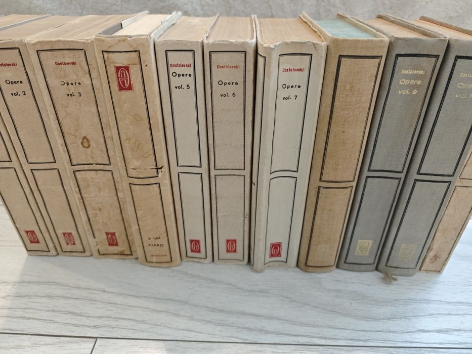 Colecția Dostoievski, Opere, Editura Univers, 1966-1974, Completa, 11 vol