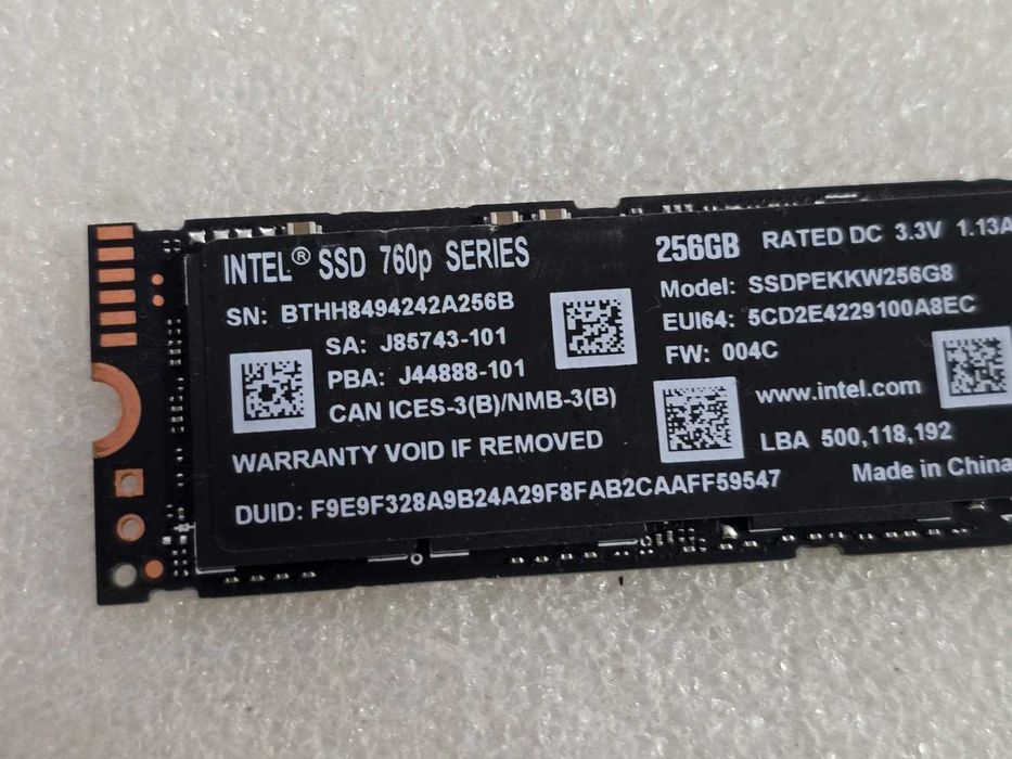 Solid-State Drive SSD Intel 760p Series 256GB M2 NVMe PCIe