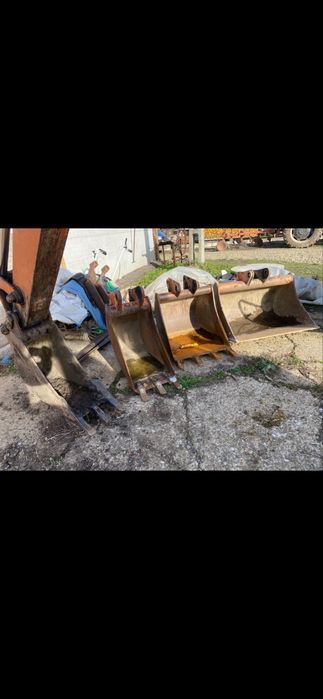 Buldoexacavator fai 96 dts