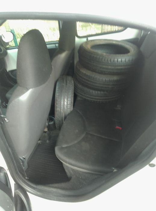 TOYOTA Aygo 2012
