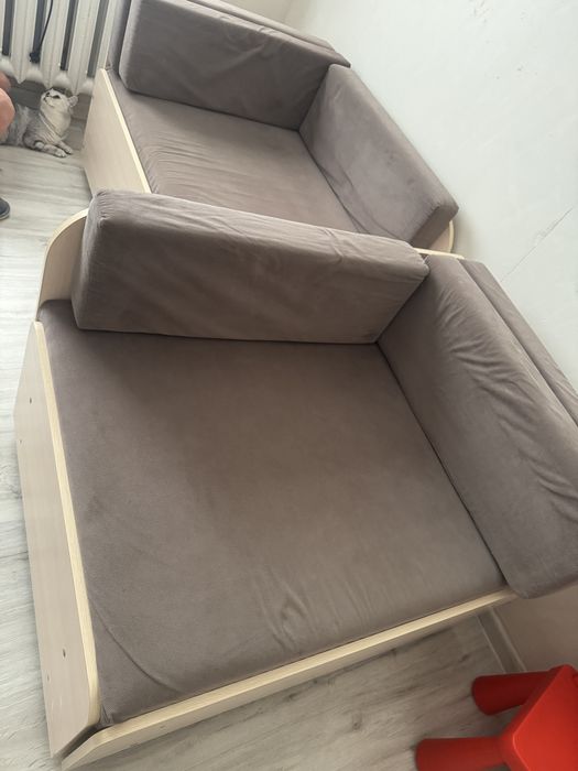 Детский диван кубик .