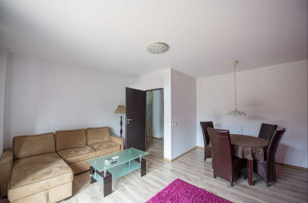 Inchiriez apartament 3 camere Prelungirea Ghencea cu gradina proprie