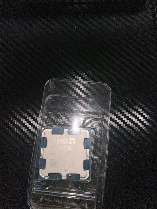 Процессор Ryzen 7 8700f