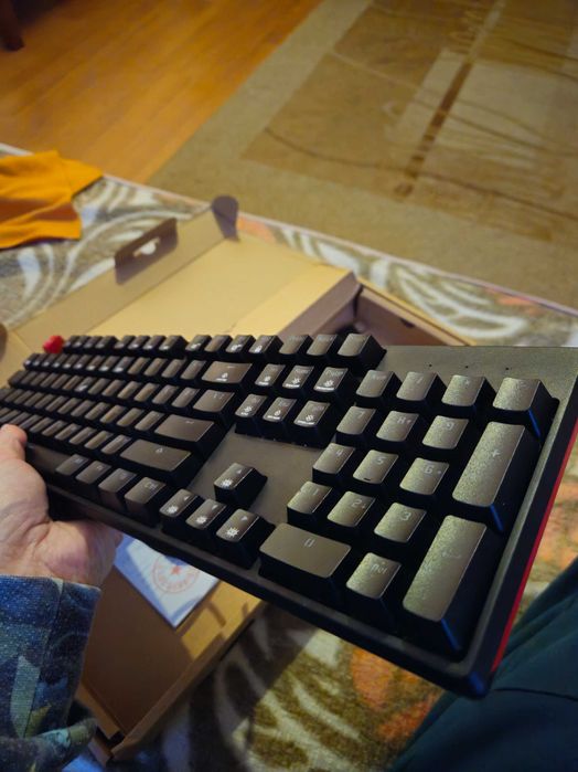 Механична клавиатура Hexgears GK705, hot swappable, cherry red