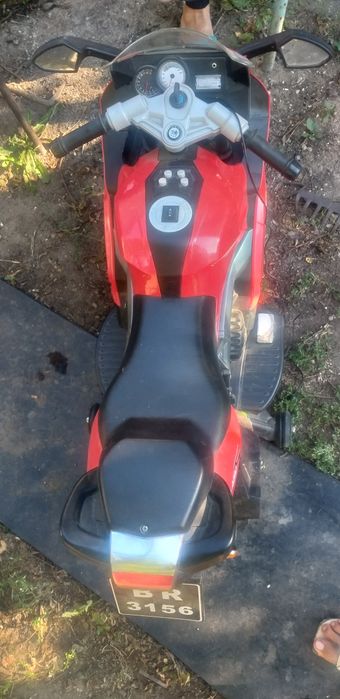 Продаю электроавтомабиль