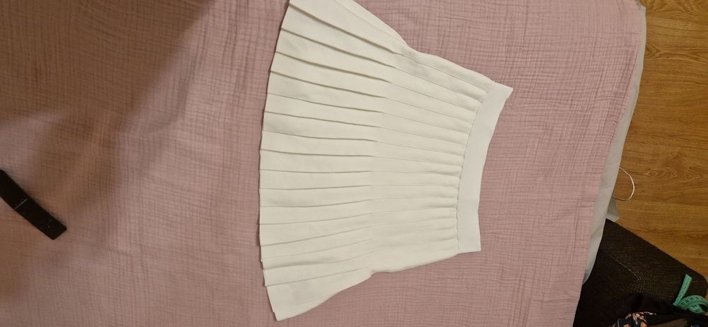 Fusta din tricot  L