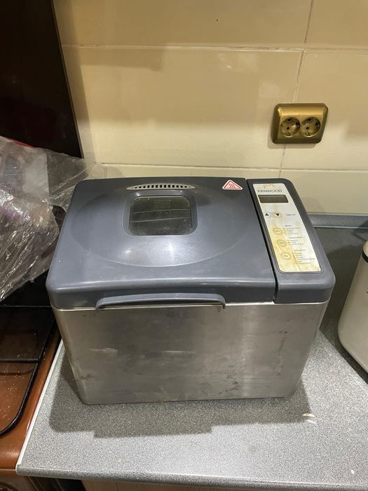 Продается хлебопечь