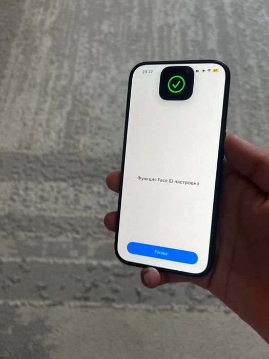 iPhone 15 pro в идеале 128gb