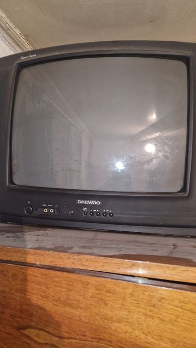 Телевизор цветной ламповый сов