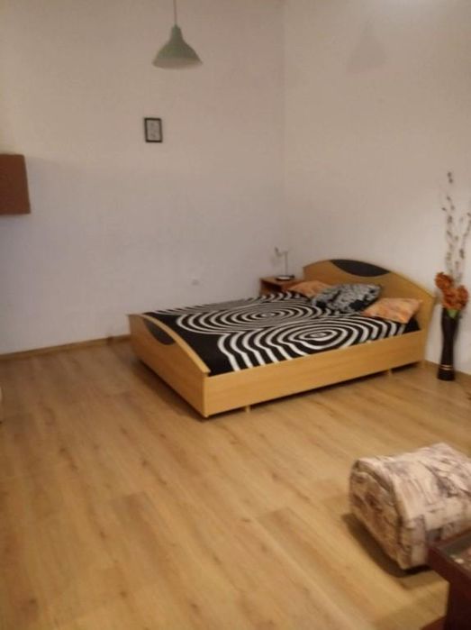 Двустаен, под наем, ж.к. Банишора