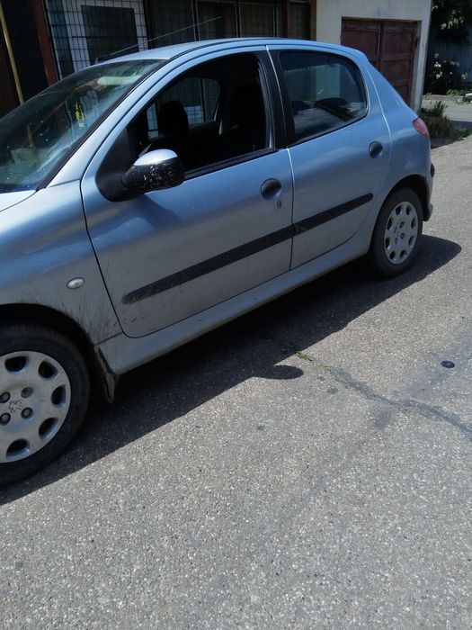 Vand peugeot 206 1.4 benzina