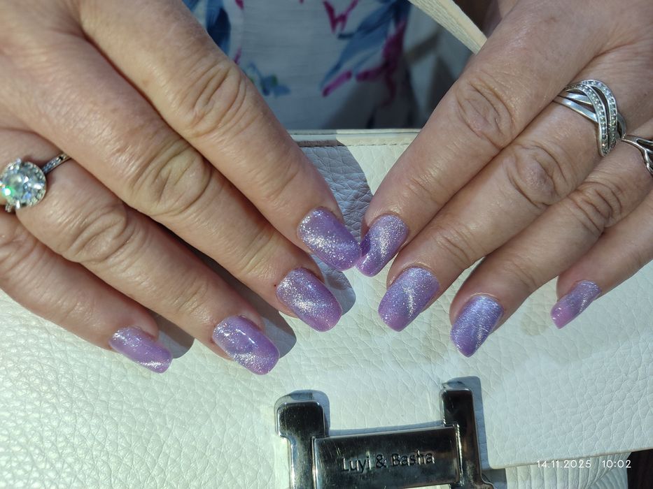 Нужны модели для маникюра по сниженной цене.