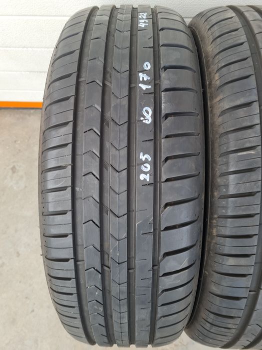 Летни гуми 4 броя VREDESTEIN Ultrac 205 60 R17 дот 4922