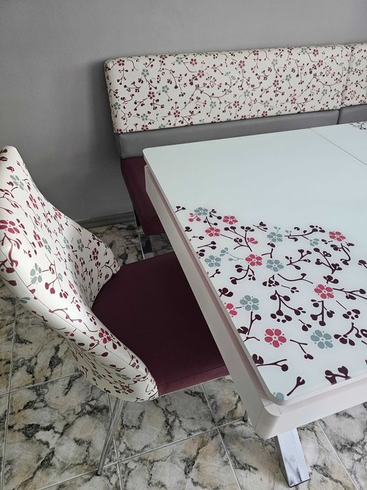 Мебели за трапезария