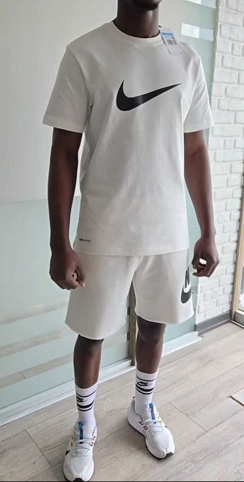 NIKE Dri-Fit Hydroguard T-shirt