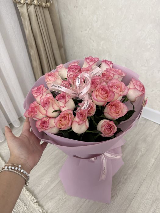 Букет роза 25 шт 8 мын тг бугн алынган )