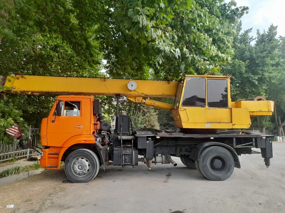 Автокран сотилади