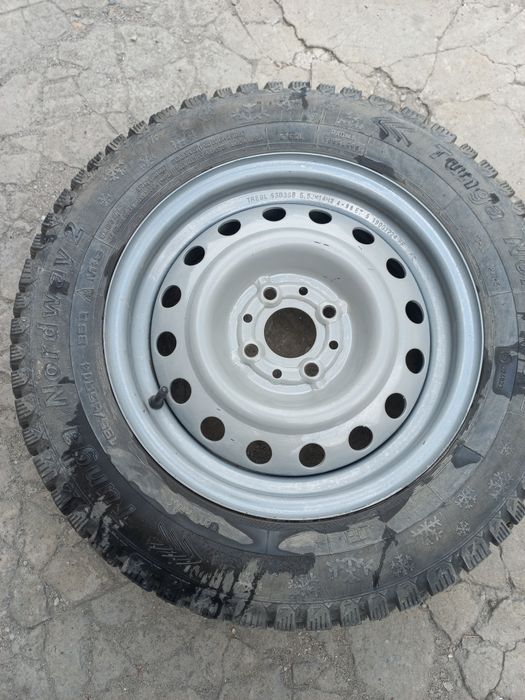 Продам Шины на 14,4 штуки,ВАЗ