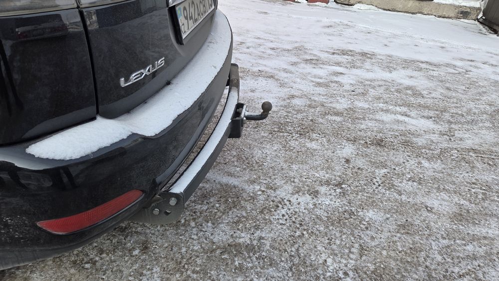 Продам фаркоп Lexus RX 330