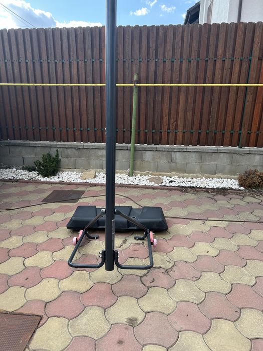 Vand cos baschet inaltime reglabila 2.20-3.05 metri inaltime ,ansamblat dar nefolosit