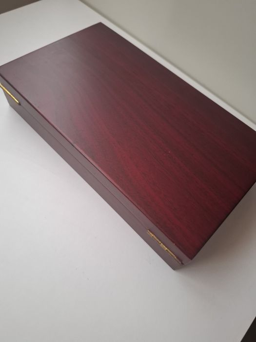 Cutie Ceasuri din lemn