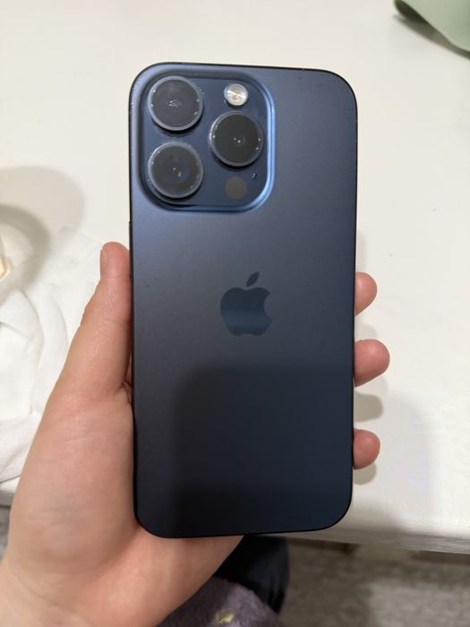 Iphone 15 pro 256 синий не вксрытый