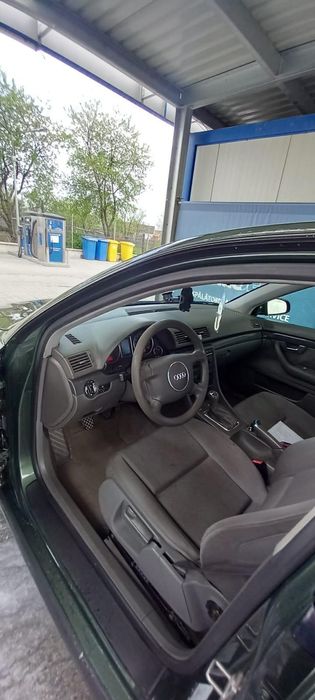 Vand Audi A4 2.0 Benzina