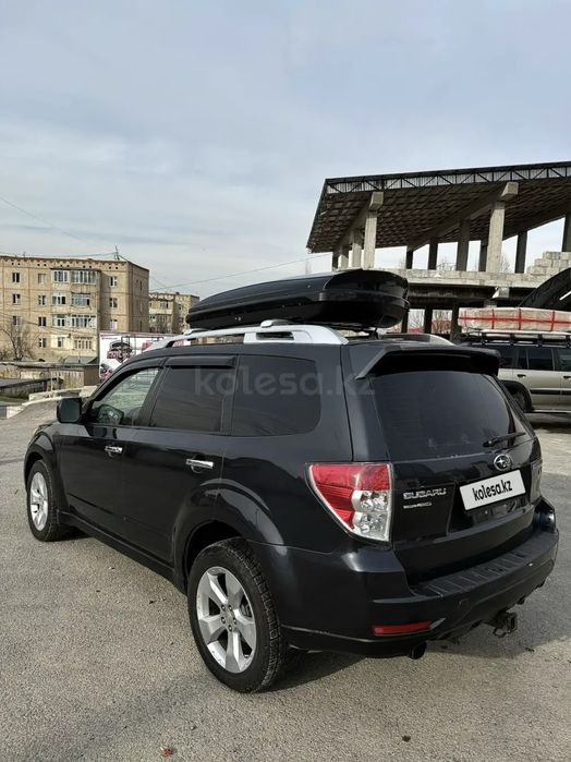 Продаю машину Subaru Forester