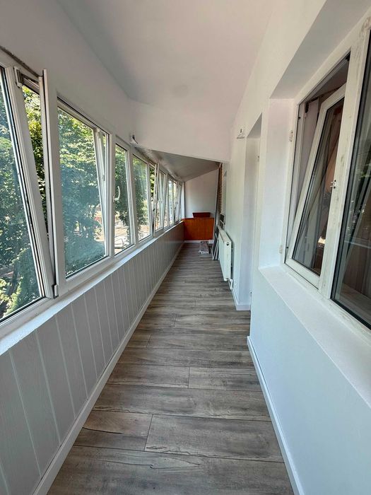 Apartament decomandat 3 camere de închiriat - Spitalul Județean Constanța | 2 băi | Prima închiriere după renovare