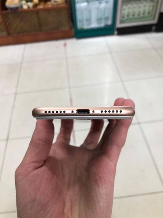 Iphone 8 64 gb idyal