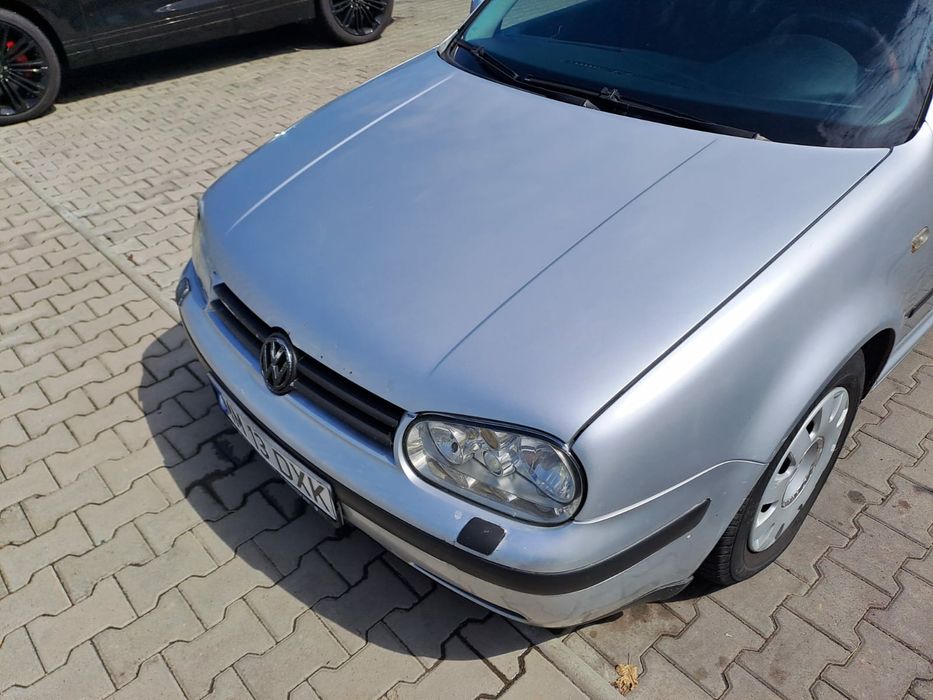De vanzare Golf 4 an 2003 cod motor AXR.